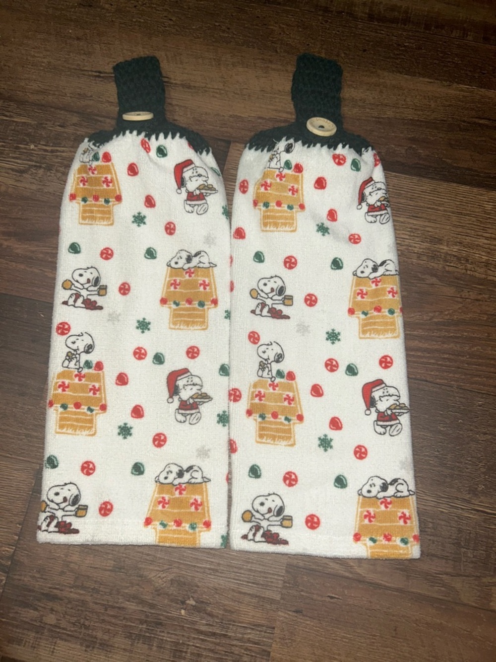 Snoopy Christmas Hanging Kitchen Towels